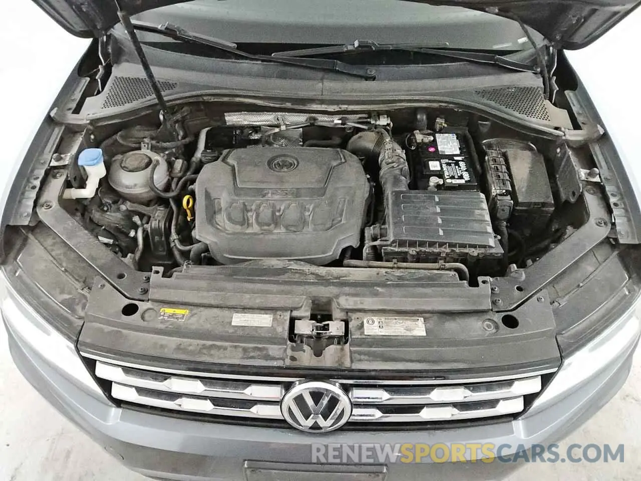 12 Photograph of a damaged car 3VV1B7AX3LM004887 VOLKSWAGEN TIGUAN 2020
