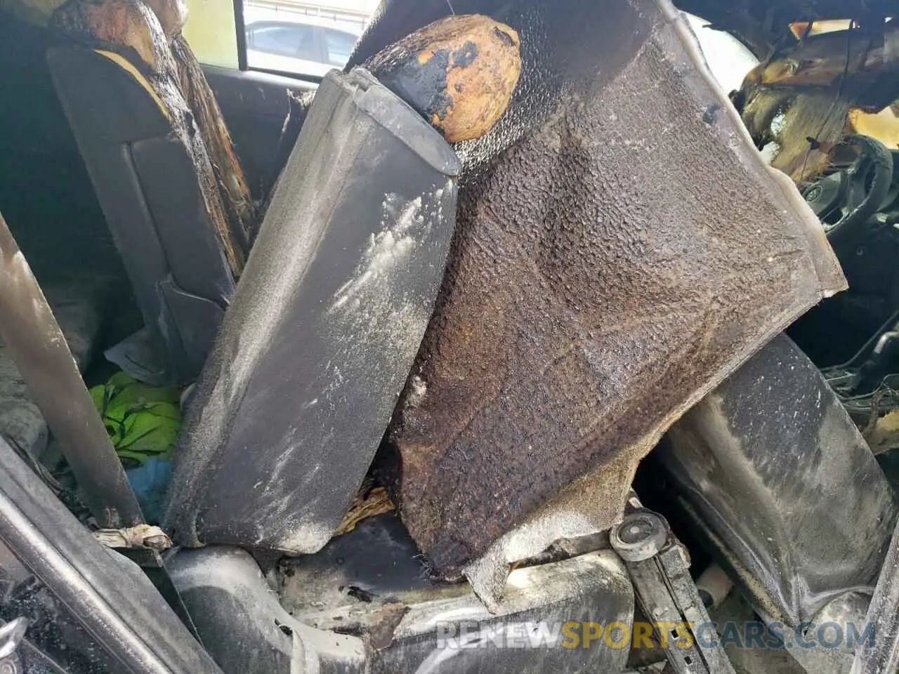 12 Photograph of a damaged car 3VV1B7AX3LM071389 VOLKSWAGEN TIGUAN 2020