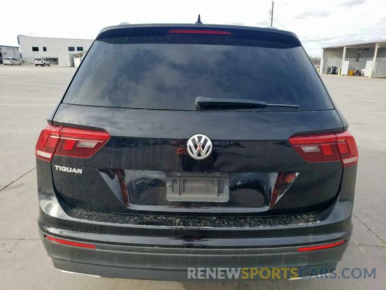 6 Photograph of a damaged car 3VV1B7AX3LM071389 VOLKSWAGEN TIGUAN 2020