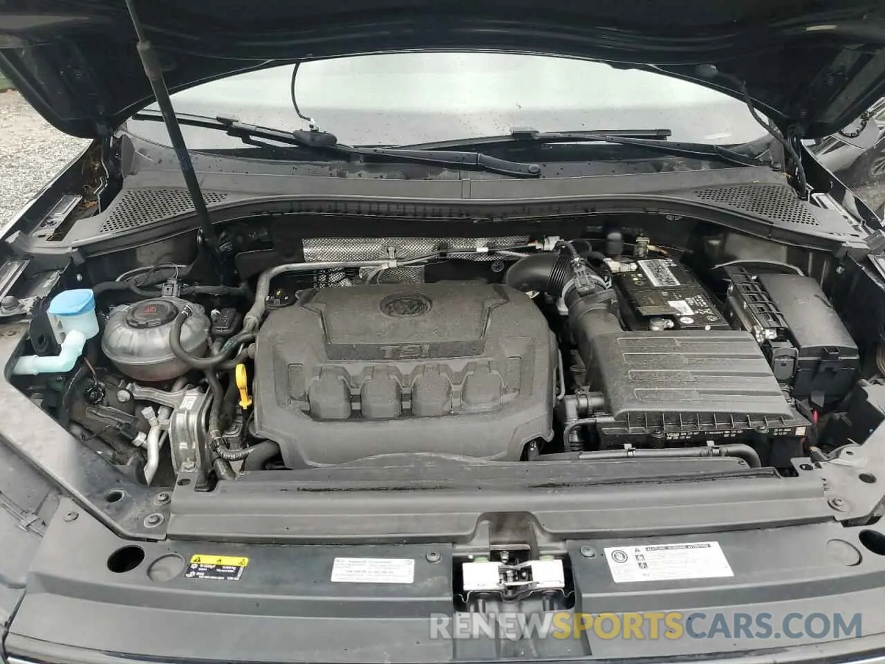 11 Photograph of a damaged car 3VV1B7AX3LM110689 VOLKSWAGEN TIGUAN 2020
