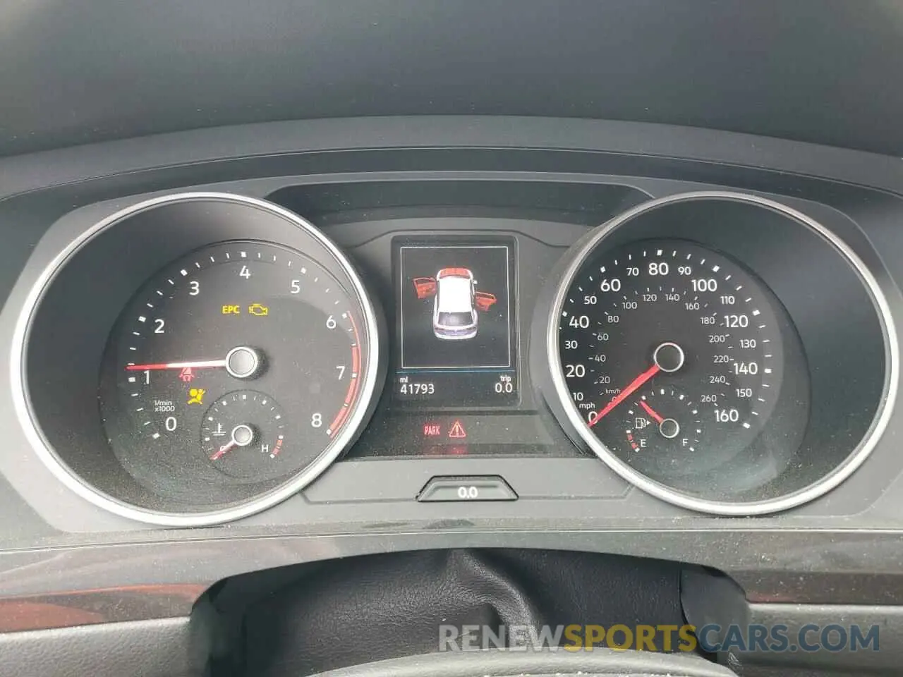 9 Photograph of a damaged car 3VV1B7AX3LM161092 VOLKSWAGEN TIGUAN 2020