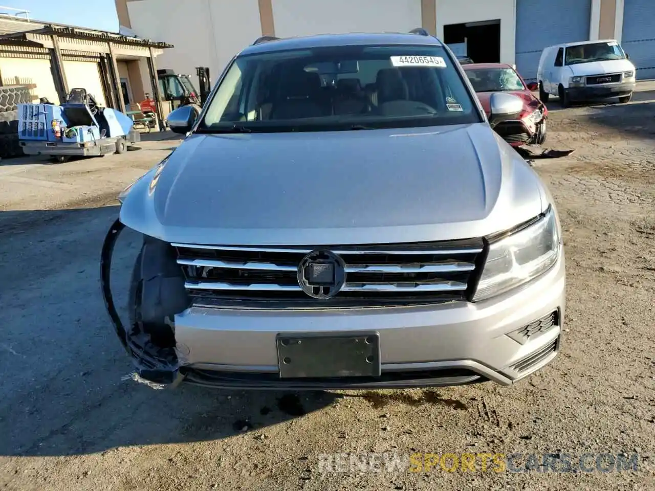 5 Photograph of a damaged car 3VV1B7AX4LM069571 VOLKSWAGEN TIGUAN 2020