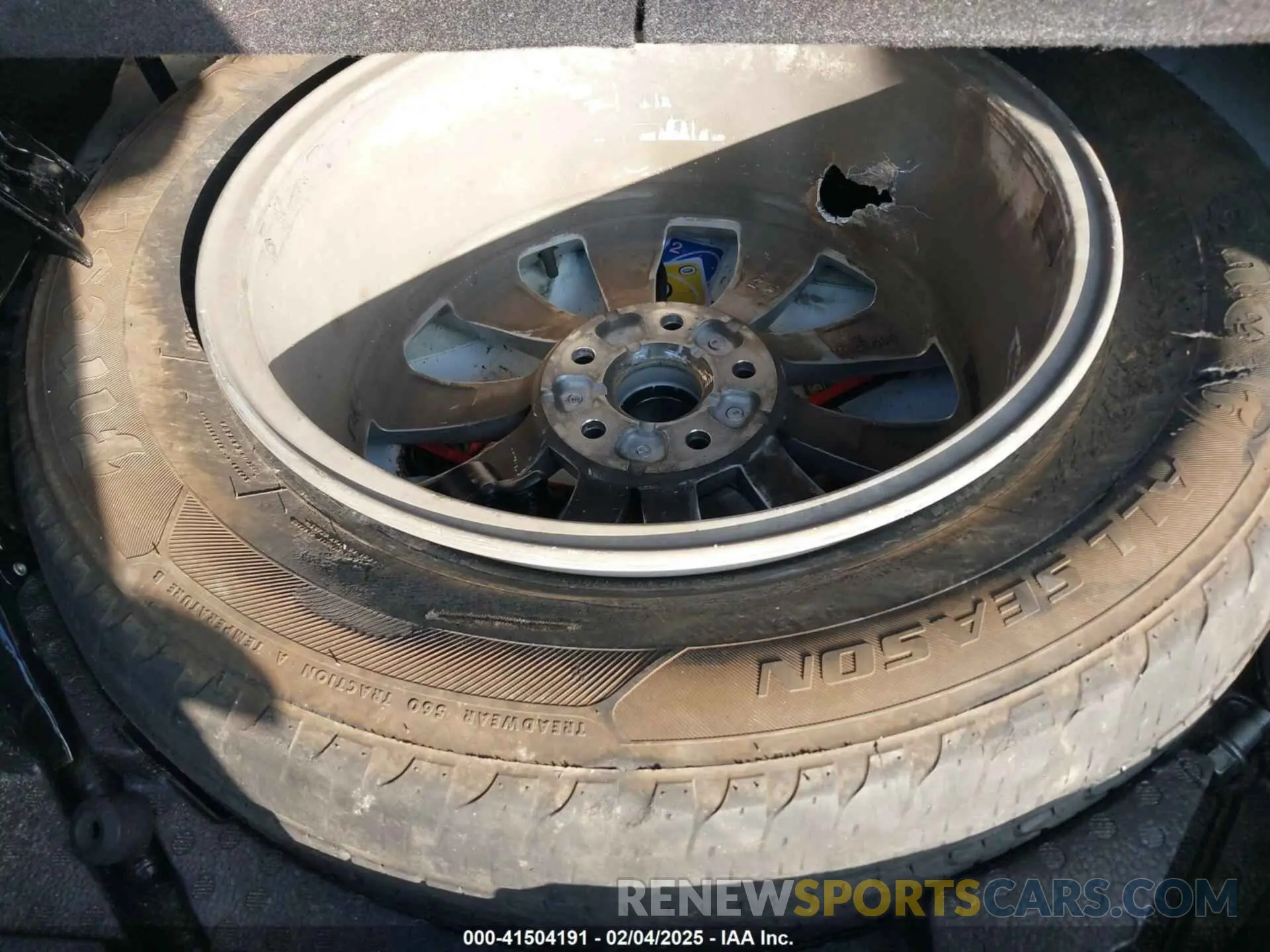 12 Photograph of a damaged car 3VV1B7AX4LM098567 VOLKSWAGEN TIGUAN 2020
