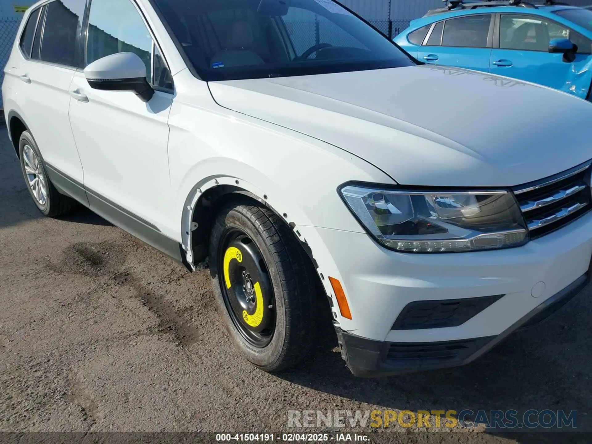 6 Photograph of a damaged car 3VV1B7AX4LM098567 VOLKSWAGEN TIGUAN 2020
