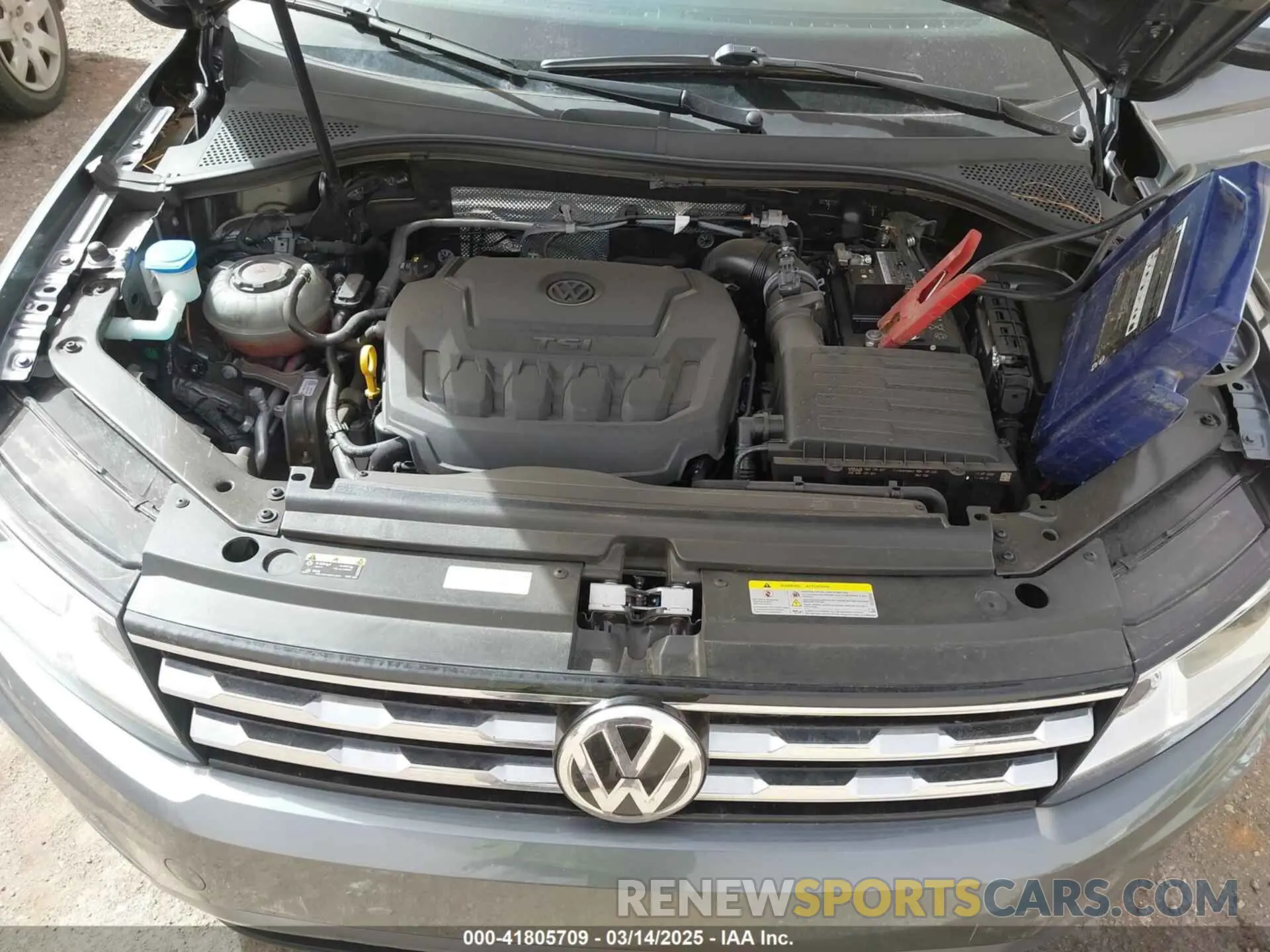10 Photograph of a damaged car 3VV1B7AX5LM159943 VOLKSWAGEN TIGUAN 2020