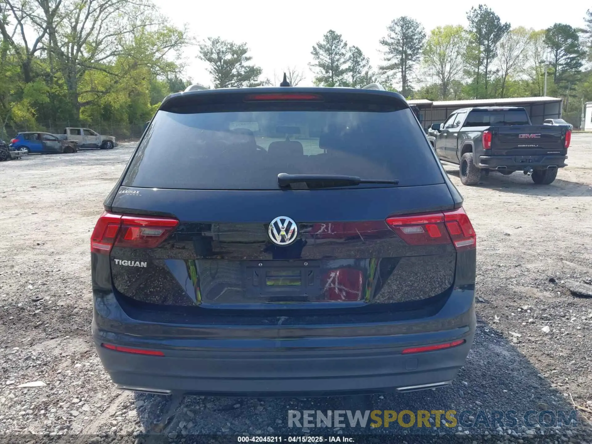 16 Photograph of a damaged car 3VV1B7AX7LM058984 VOLKSWAGEN TIGUAN 2020