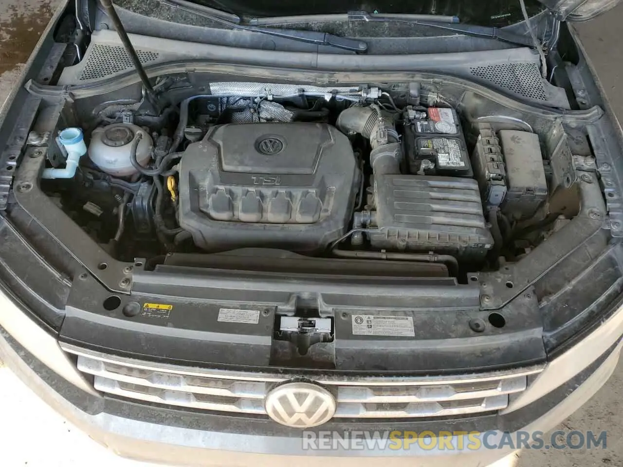 12 Photograph of a damaged car 3VV1B7AX7LM103728 VOLKSWAGEN TIGUAN 2020
