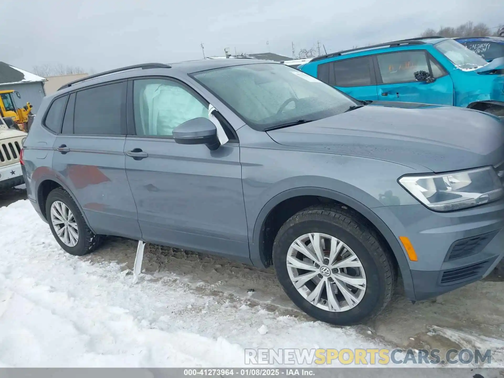 13 Photograph of a damaged car 3VV1B7AX9LM084390 VOLKSWAGEN TIGUAN 2020