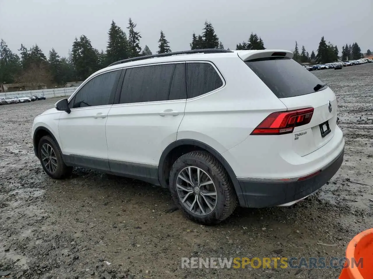 2 Photograph of a damaged car 3VV2B7AX0LM066834 VOLKSWAGEN TIGUAN 2020