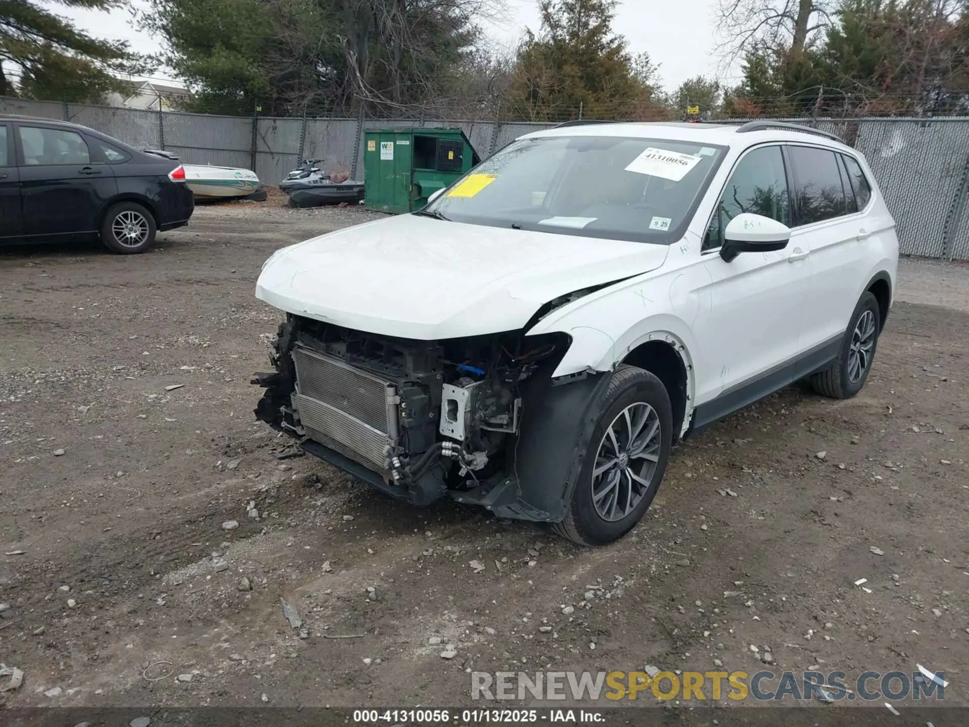 2 Photograph of a damaged car 3VV2B7AX0LM075033 VOLKSWAGEN TIGUAN 2020