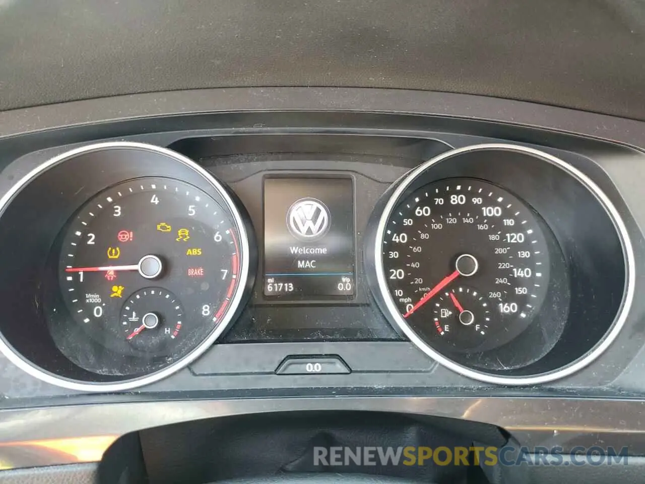 9 Photograph of a damaged car 3VV2B7AX1LM017917 VOLKSWAGEN TIGUAN 2020