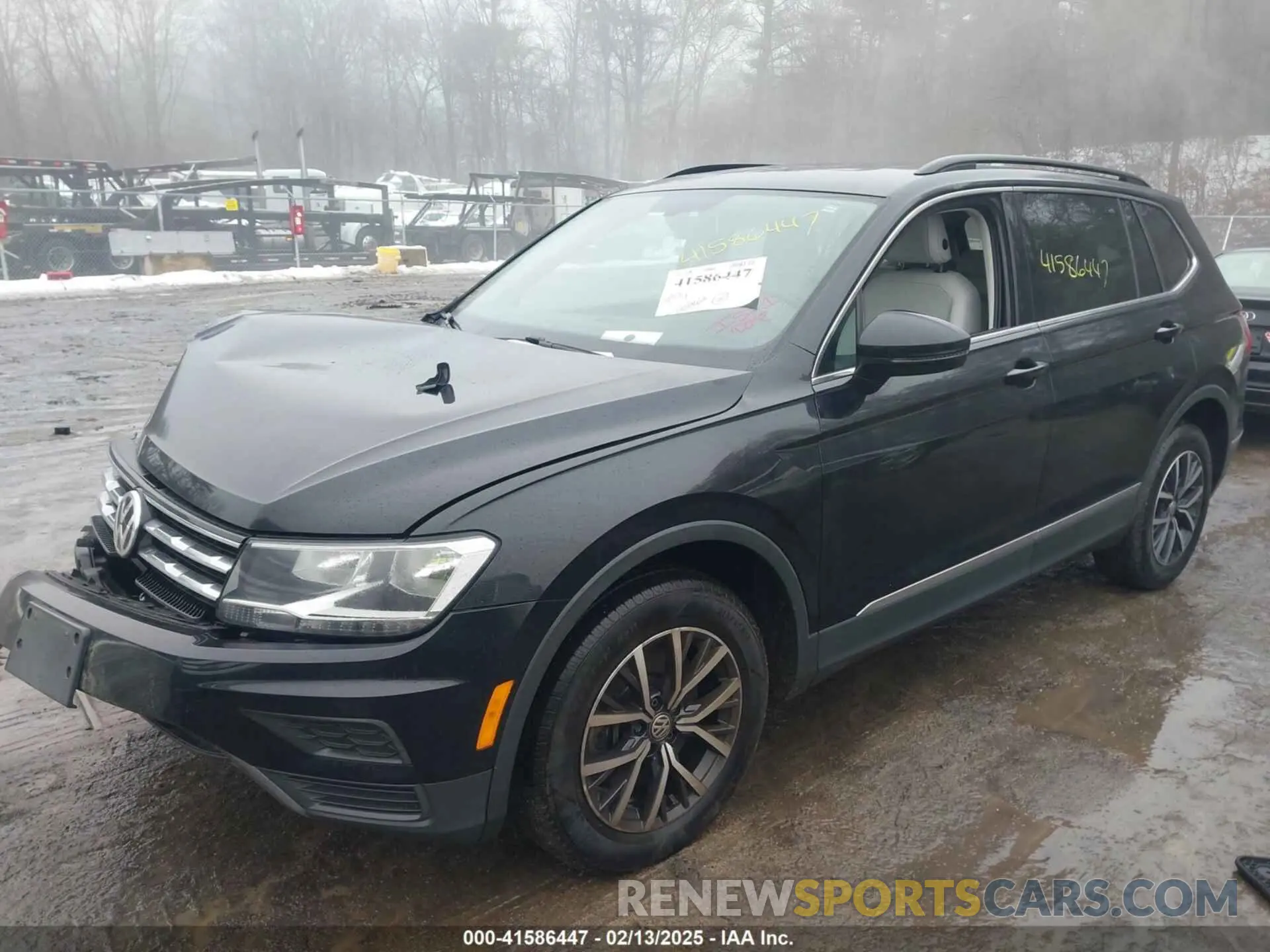 2 Photograph of a damaged car 3VV2B7AX1LM033714 VOLKSWAGEN TIGUAN 2020