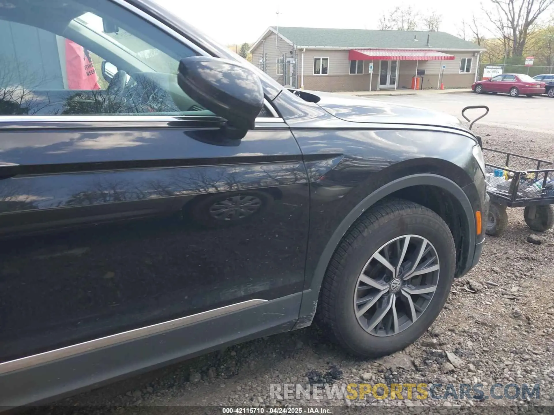 22 Photograph of a damaged car 3VV2B7AX1LM043109 VOLKSWAGEN TIGUAN 2020