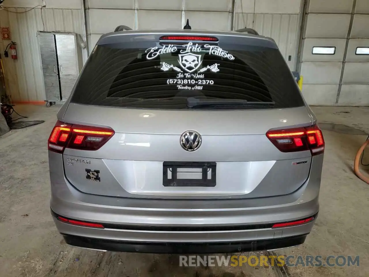 6 Photograph of a damaged car 3VV2B7AX1LM131674 VOLKSWAGEN TIGUAN 2020