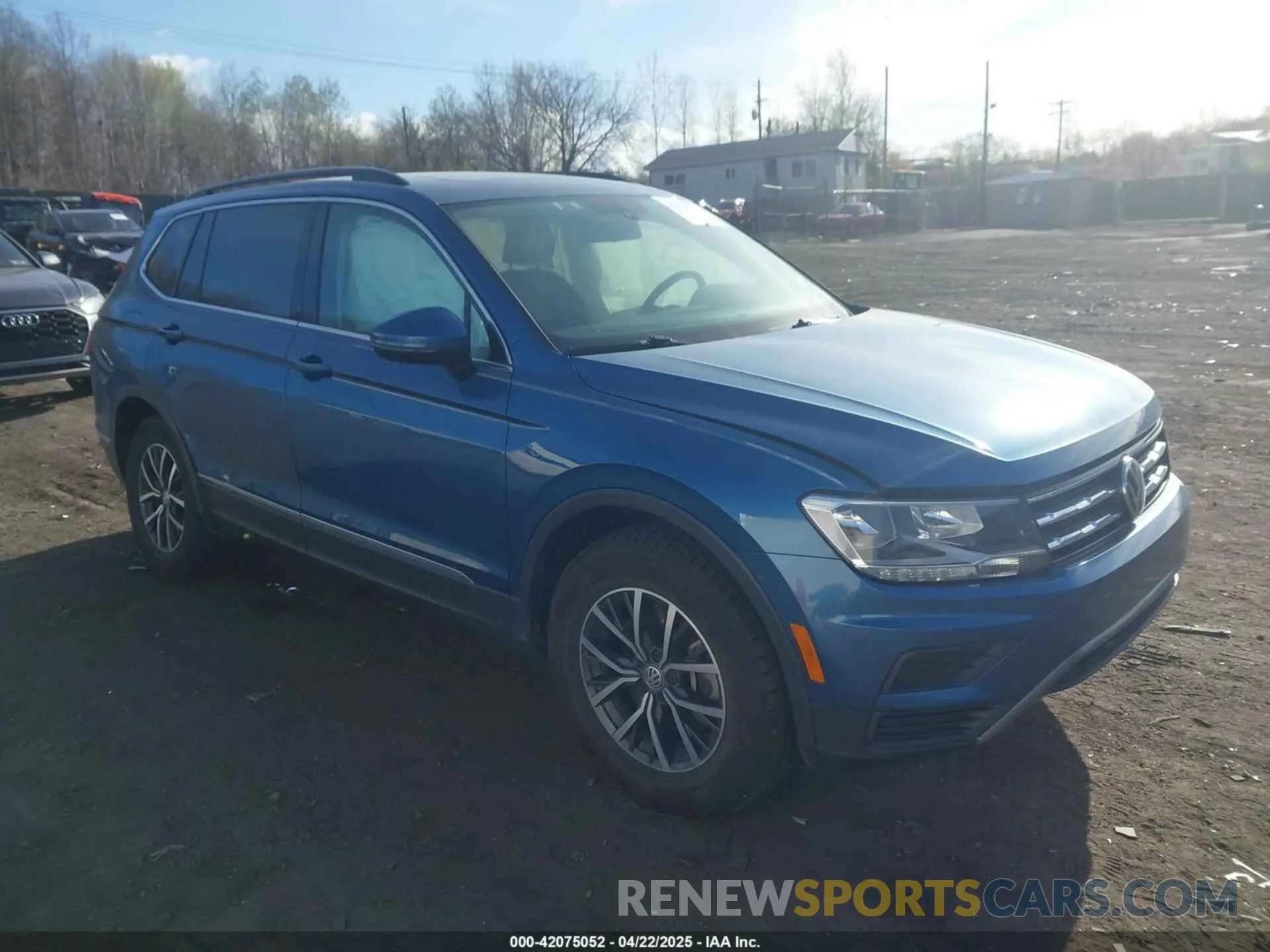 1 Photograph of a damaged car 3VV2B7AX2LM017277 VOLKSWAGEN TIGUAN 2020