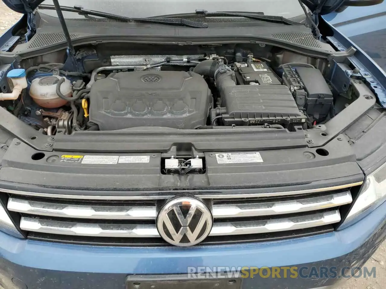 12 Photograph of a damaged car 3VV2B7AX2LM082646 VOLKSWAGEN TIGUAN 2020