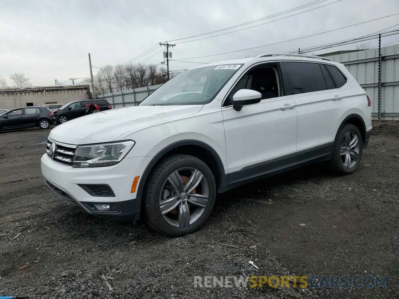 1 Photograph of a damaged car 3VV2B7AX2LM179152 VOLKSWAGEN TIGUAN 2020