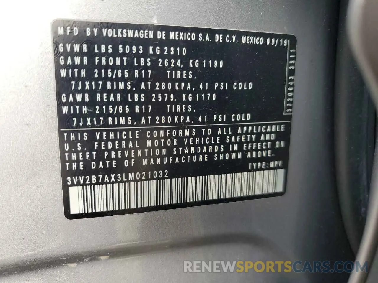 13 Photograph of a damaged car 3VV2B7AX3LM021032 VOLKSWAGEN TIGUAN 2020