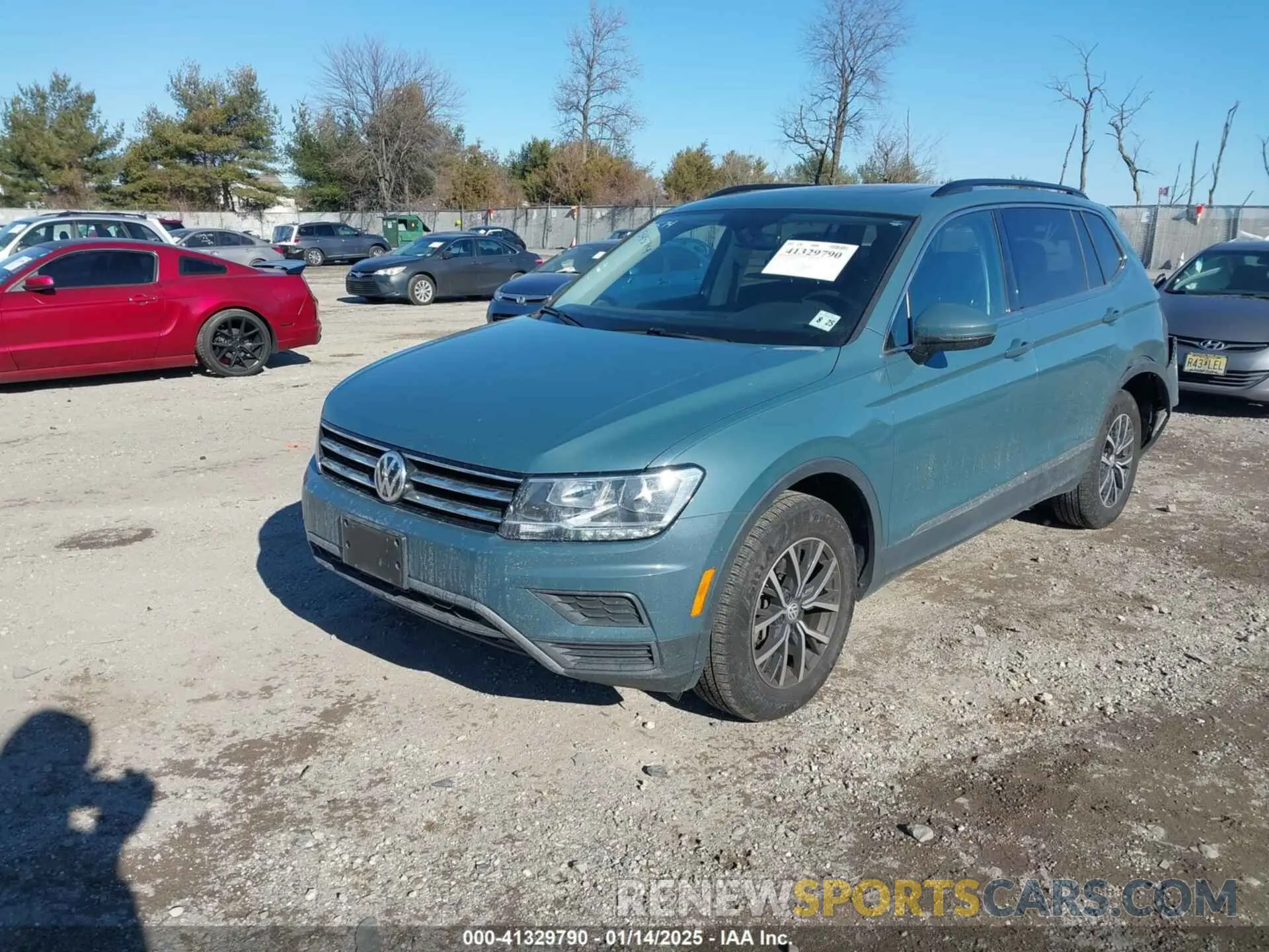 2 Photograph of a damaged car 3VV2B7AX3LM151148 VOLKSWAGEN TIGUAN 2020
