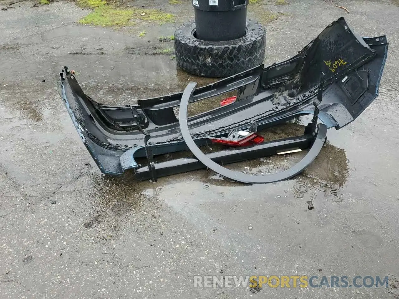 13 Photograph of a damaged car 3VV2B7AX4LM005342 VOLKSWAGEN TIGUAN 2020