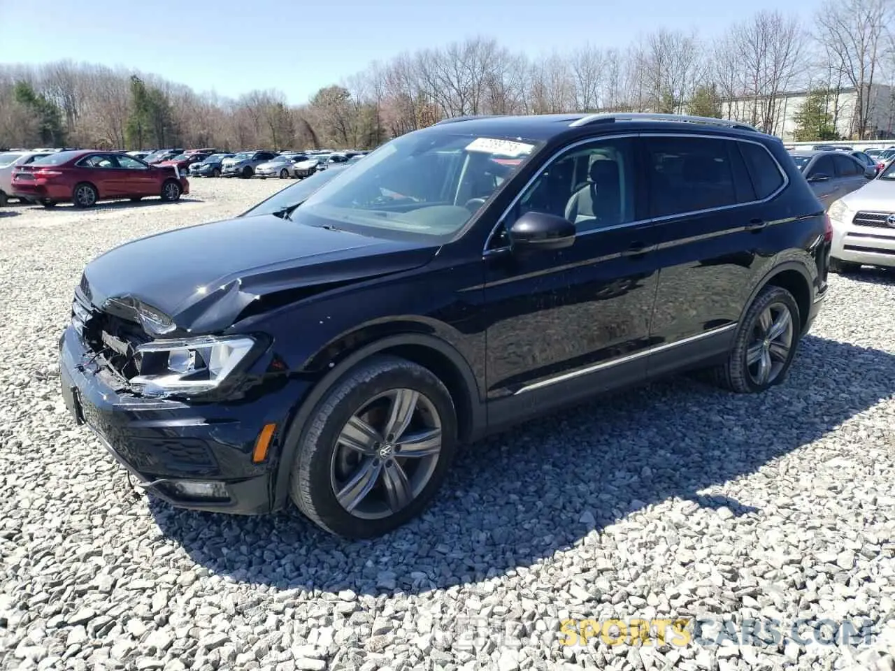 1 Photograph of a damaged car 3VV2B7AX4LM180870 VOLKSWAGEN TIGUAN 2020