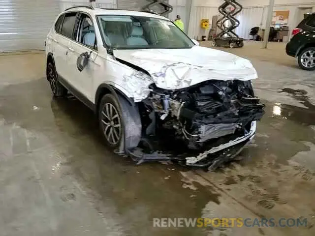 11 Photograph of a damaged car 3VV2B7AX6LM053456 VOLKSWAGEN TIGUAN 2020