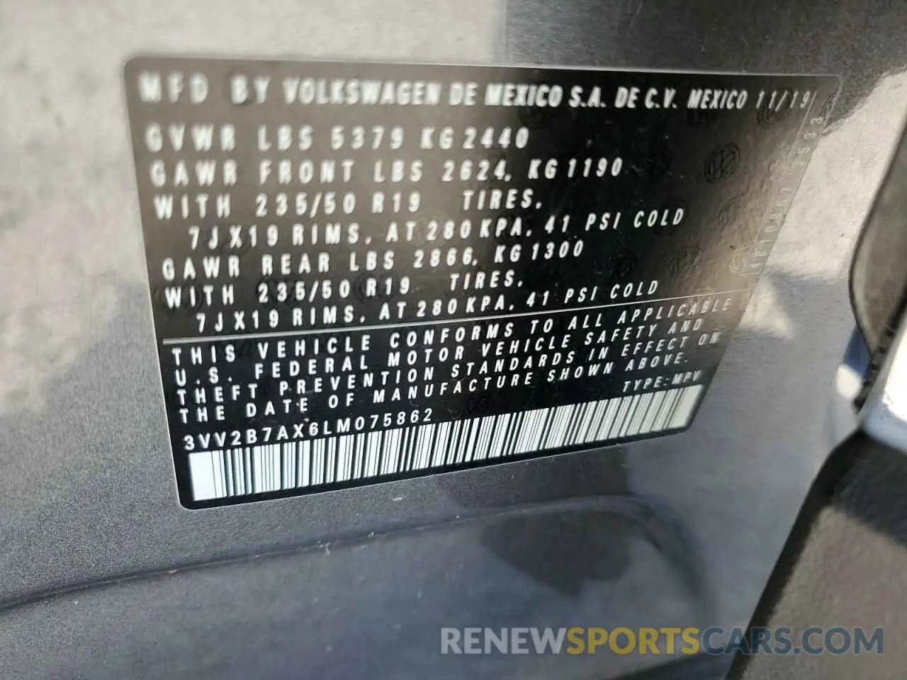 13 Photograph of a damaged car 3VV2B7AX6LM075862 VOLKSWAGEN TIGUAN 2020
