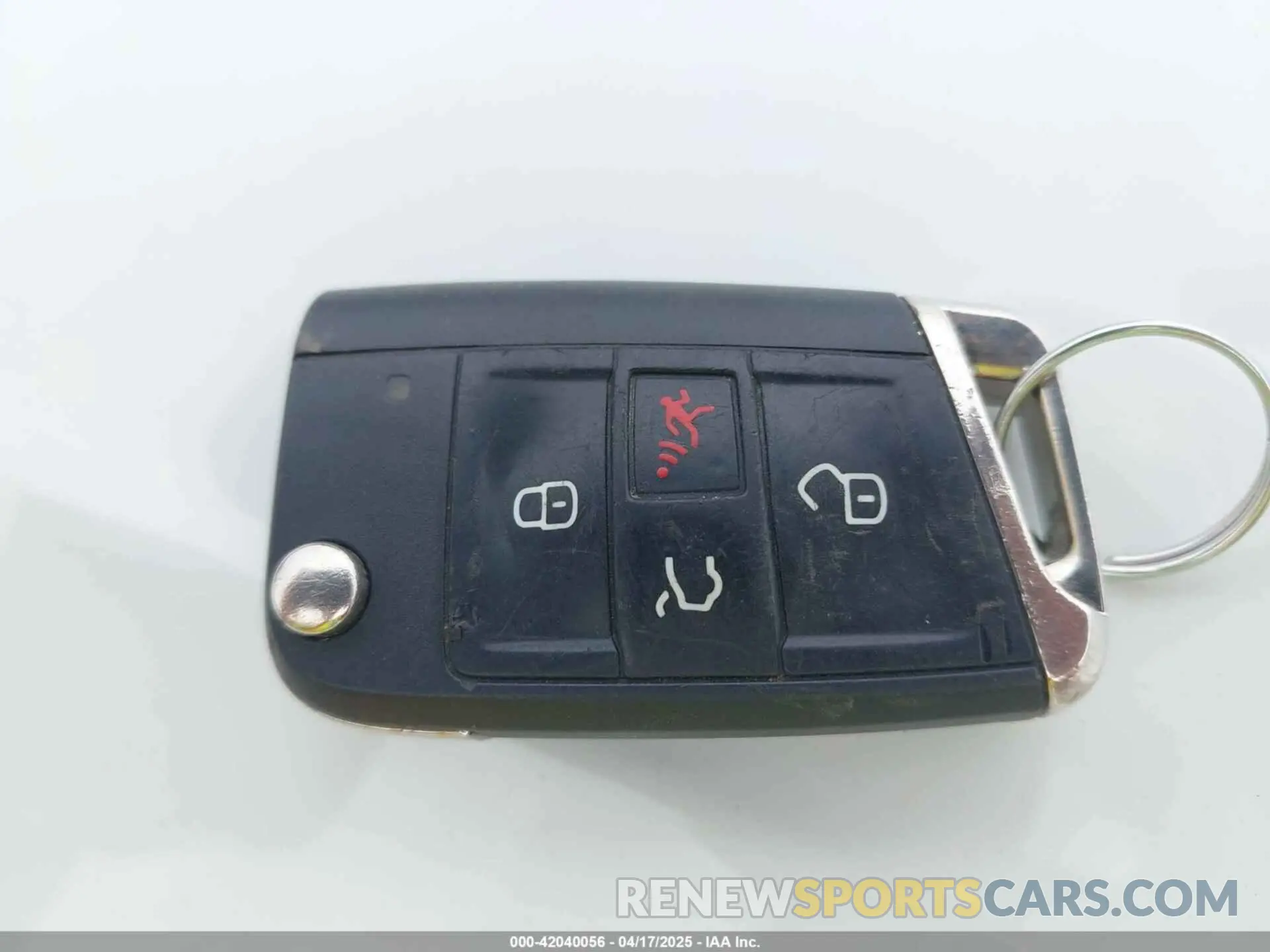 11 Photograph of a damaged car 3VV2B7AX6LM091916 VOLKSWAGEN TIGUAN 2020