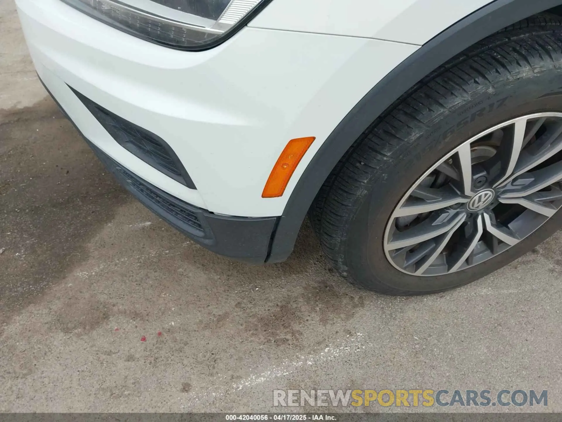 6 Photograph of a damaged car 3VV2B7AX6LM091916 VOLKSWAGEN TIGUAN 2020