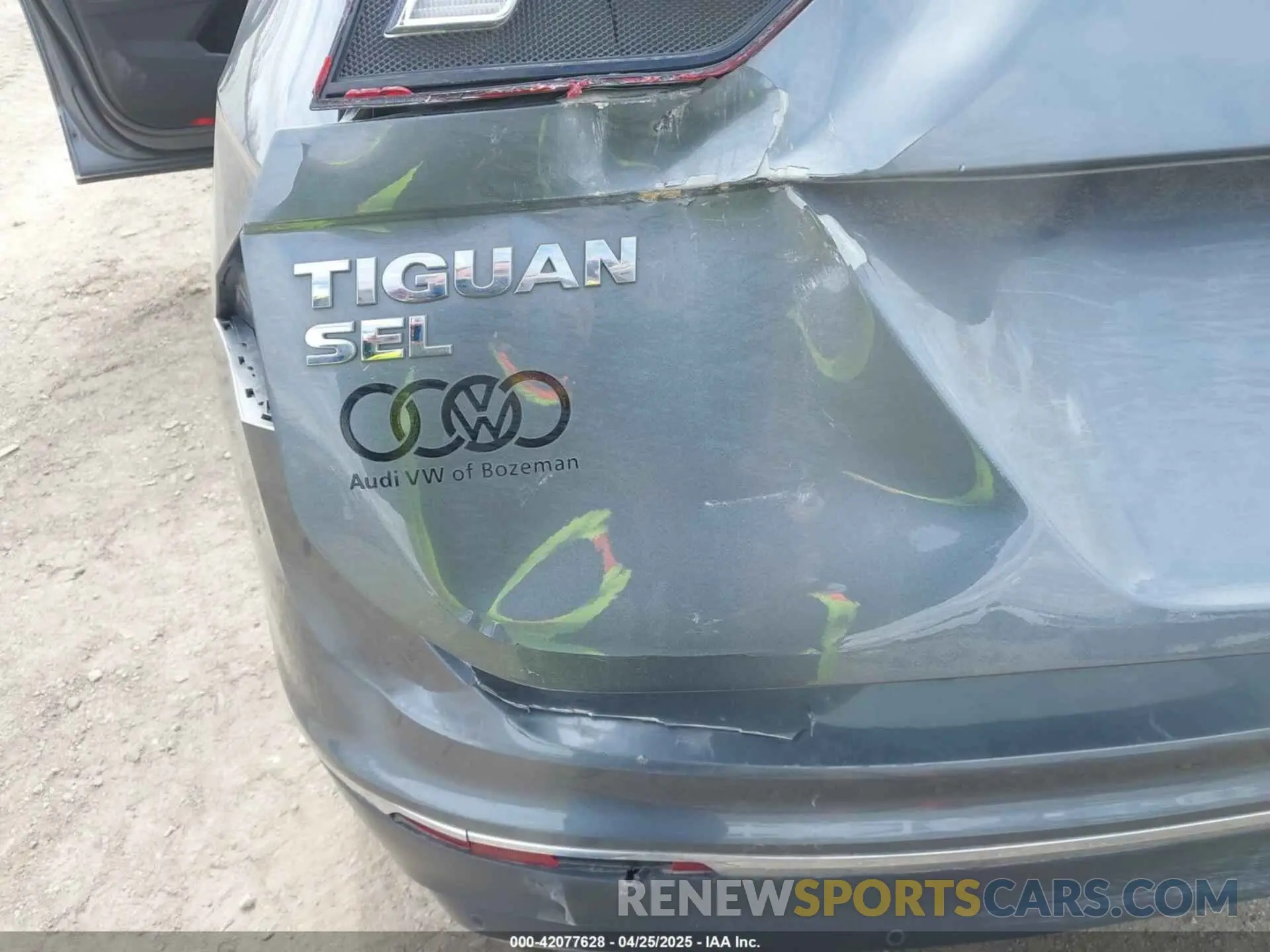 20 Photograph of a damaged car 3VV2B7AX7LM140816 VOLKSWAGEN TIGUAN 2020