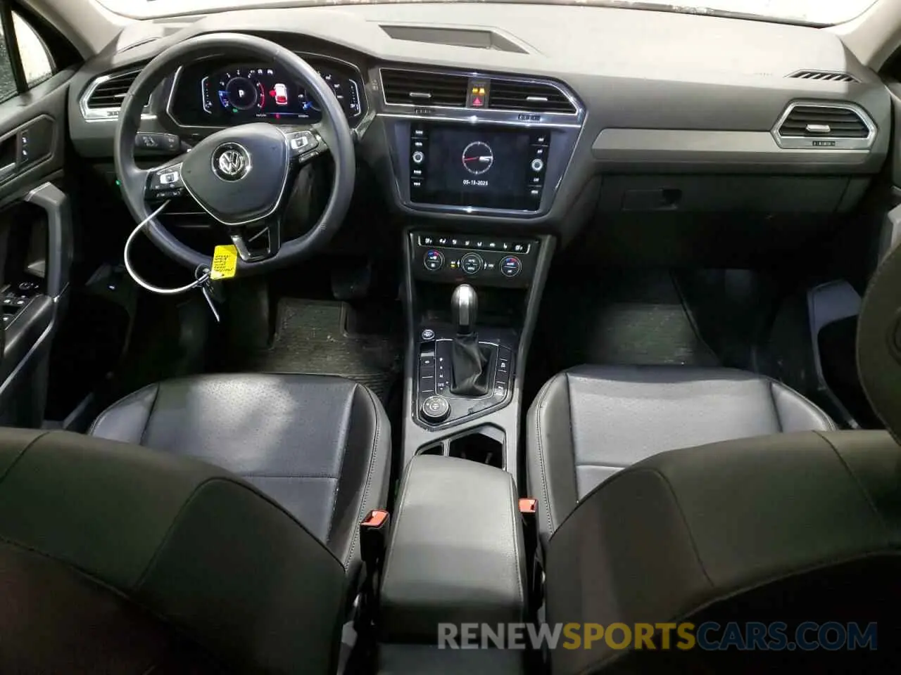 8 Photograph of a damaged car 3VV2B7AX8LM153929 VOLKSWAGEN TIGUAN 2020