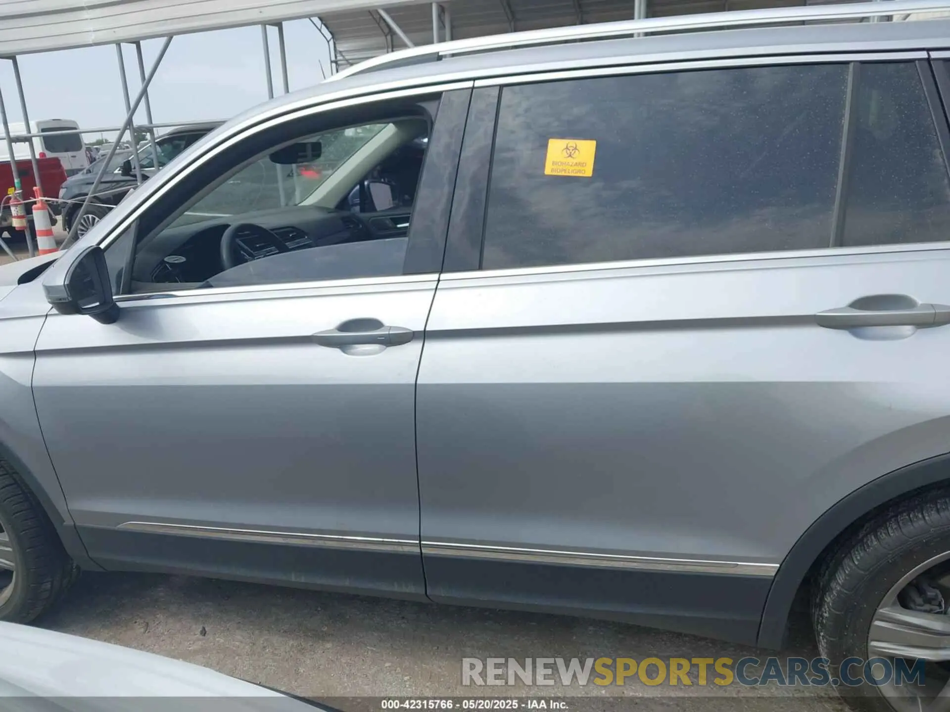 13 Photograph of a damaged car 3VV2B7AX9LM022086 VOLKSWAGEN TIGUAN 2020