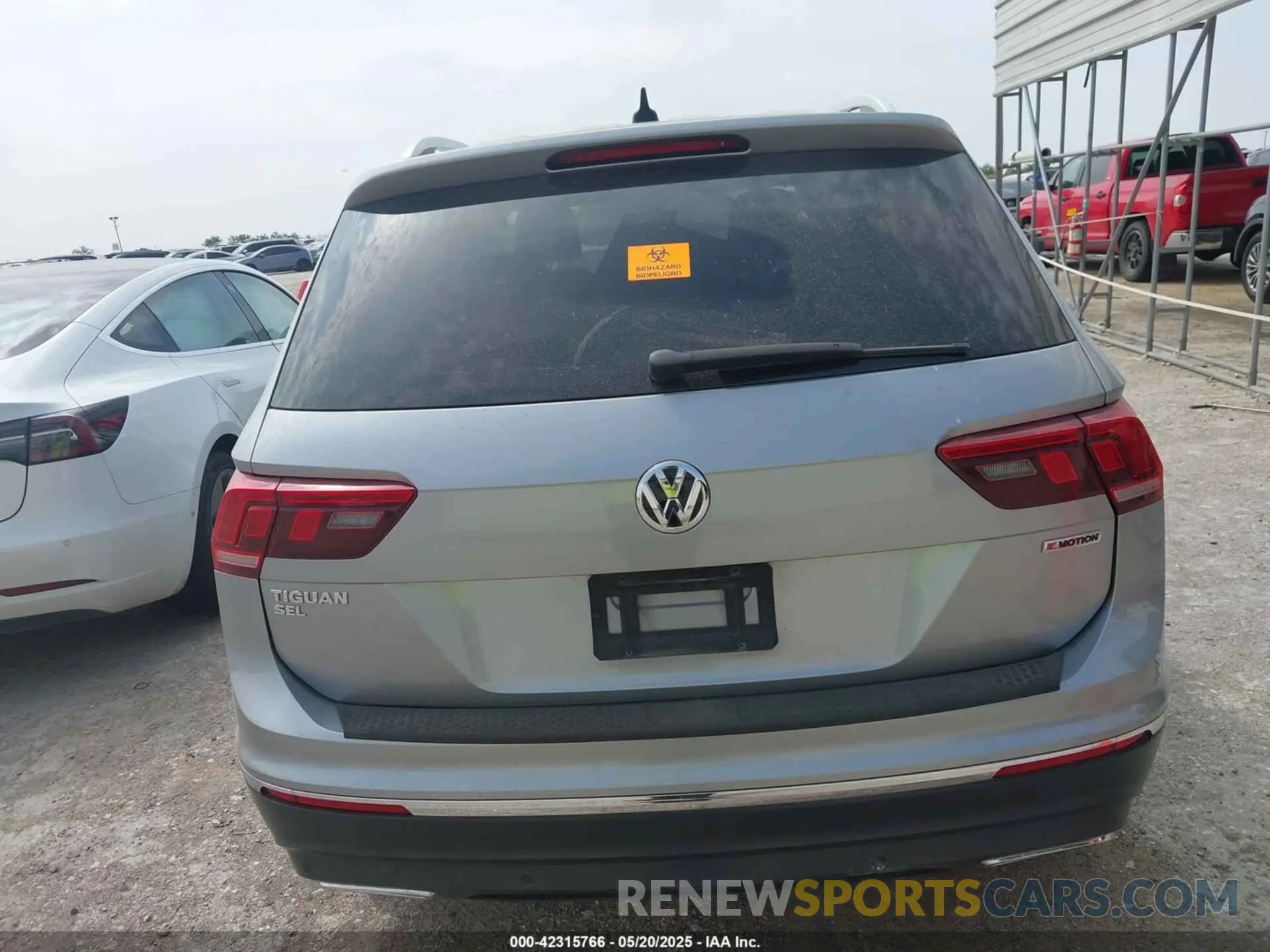 15 Photograph of a damaged car 3VV2B7AX9LM022086 VOLKSWAGEN TIGUAN 2020