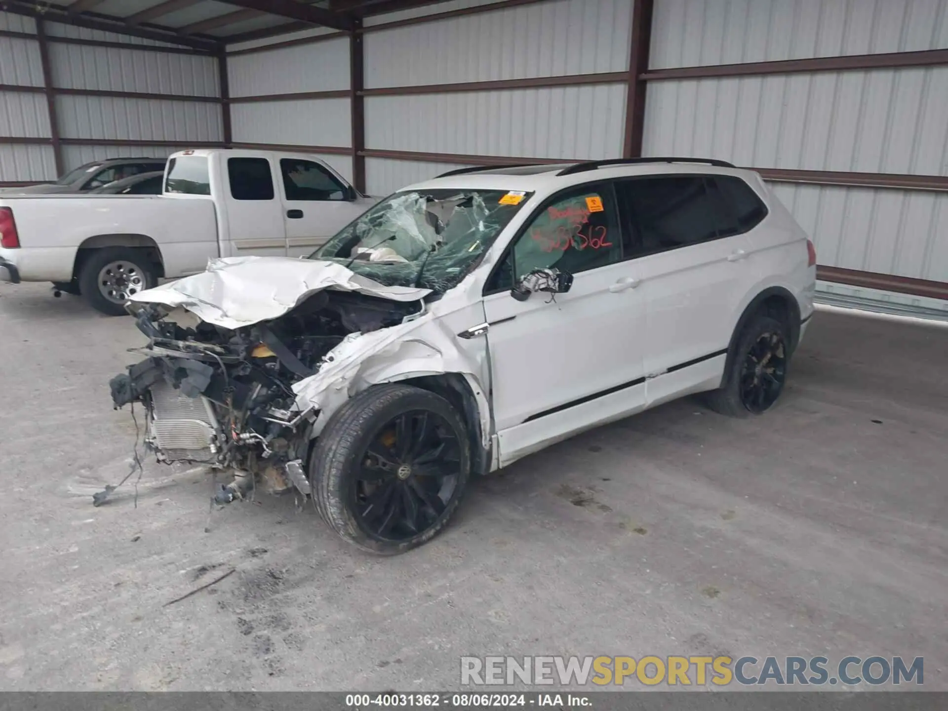 2 Photograph of a damaged car 3VV2B7AX9LM141675 VOLKSWAGEN TIGUAN 2020