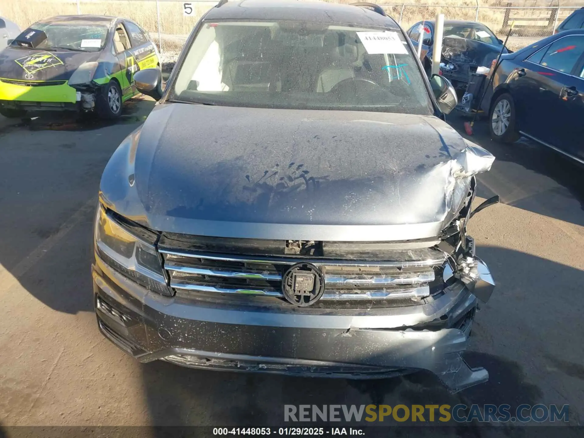 12 Photograph of a damaged car 3VV2B7AX9LM151977 VOLKSWAGEN TIGUAN 2020