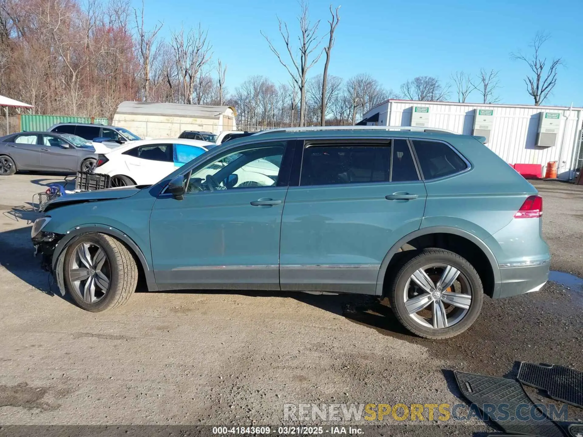 14 Photograph of a damaged car 3VV2B7AXXLM080949 VOLKSWAGEN TIGUAN 2020