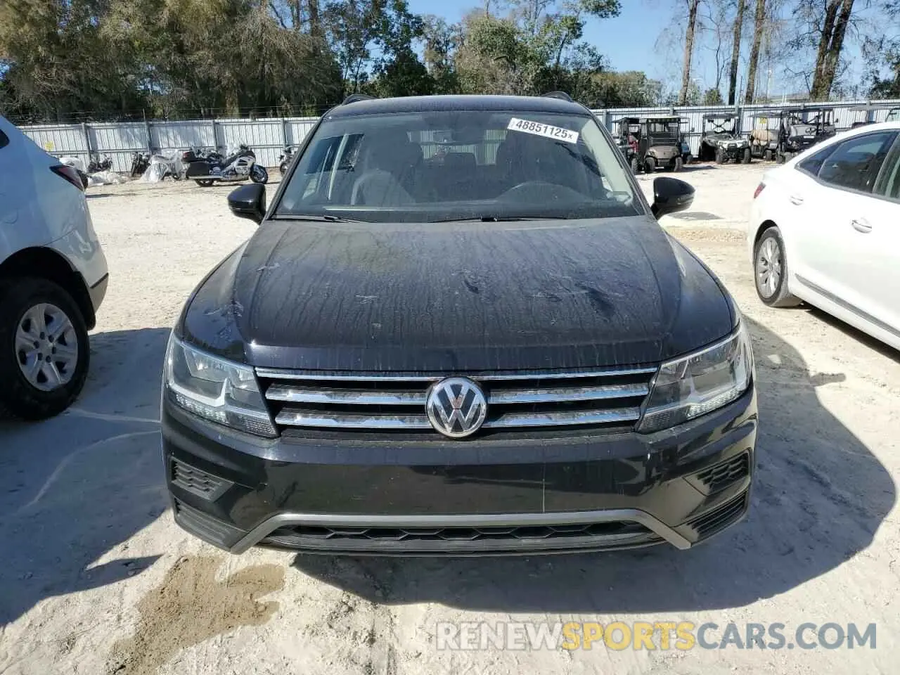 5 Photograph of a damaged car 3VV3B7AX0LM096422 VOLKSWAGEN TIGUAN 2020