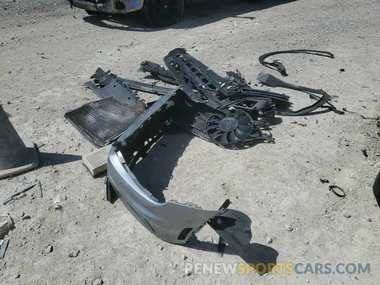 13 Photograph of a damaged car 3VV3B7AX0LM163388 VOLKSWAGEN TIGUAN 2020