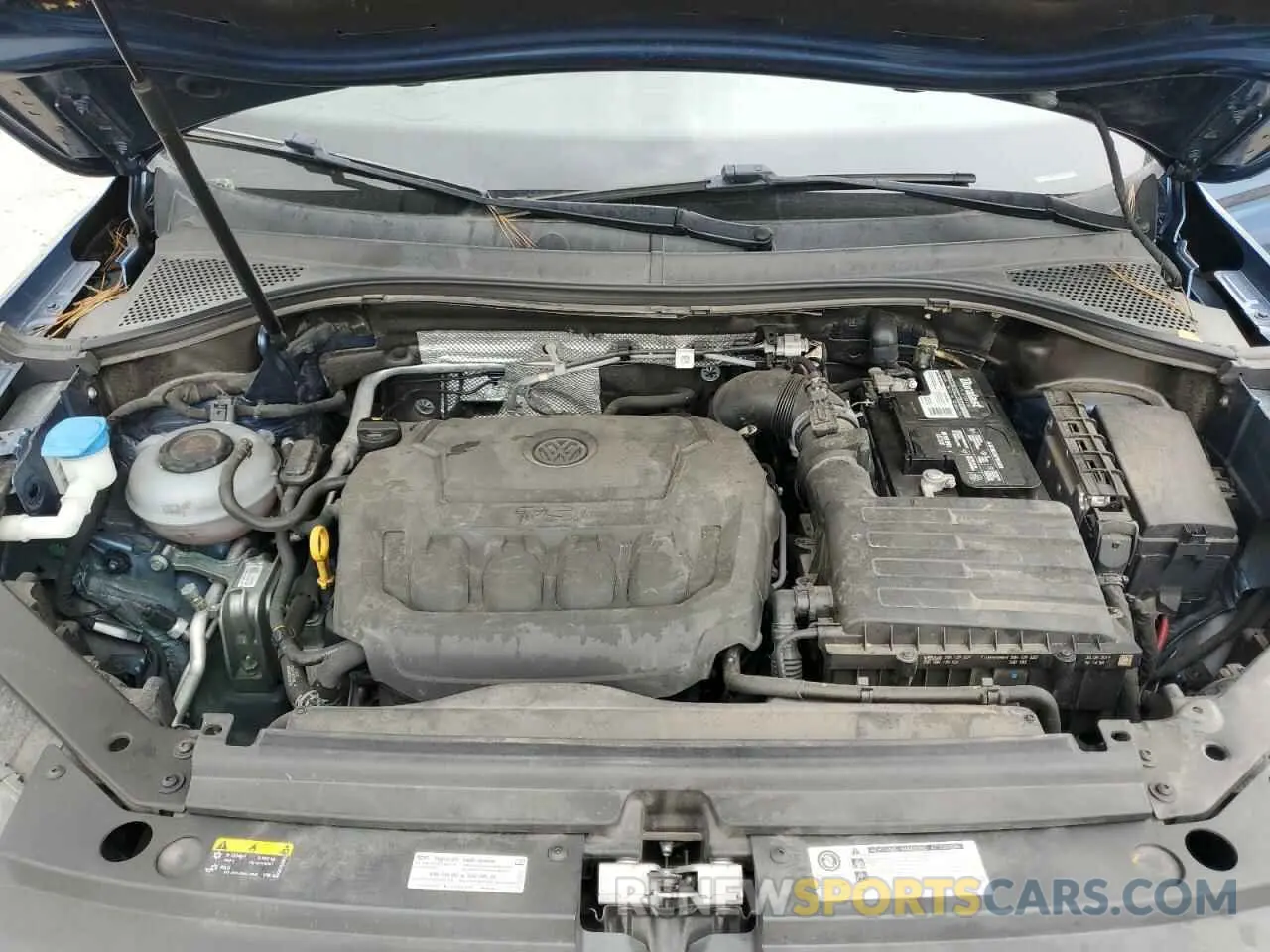 11 Photograph of a damaged car 3VV3B7AX1LM031434 VOLKSWAGEN TIGUAN 2020