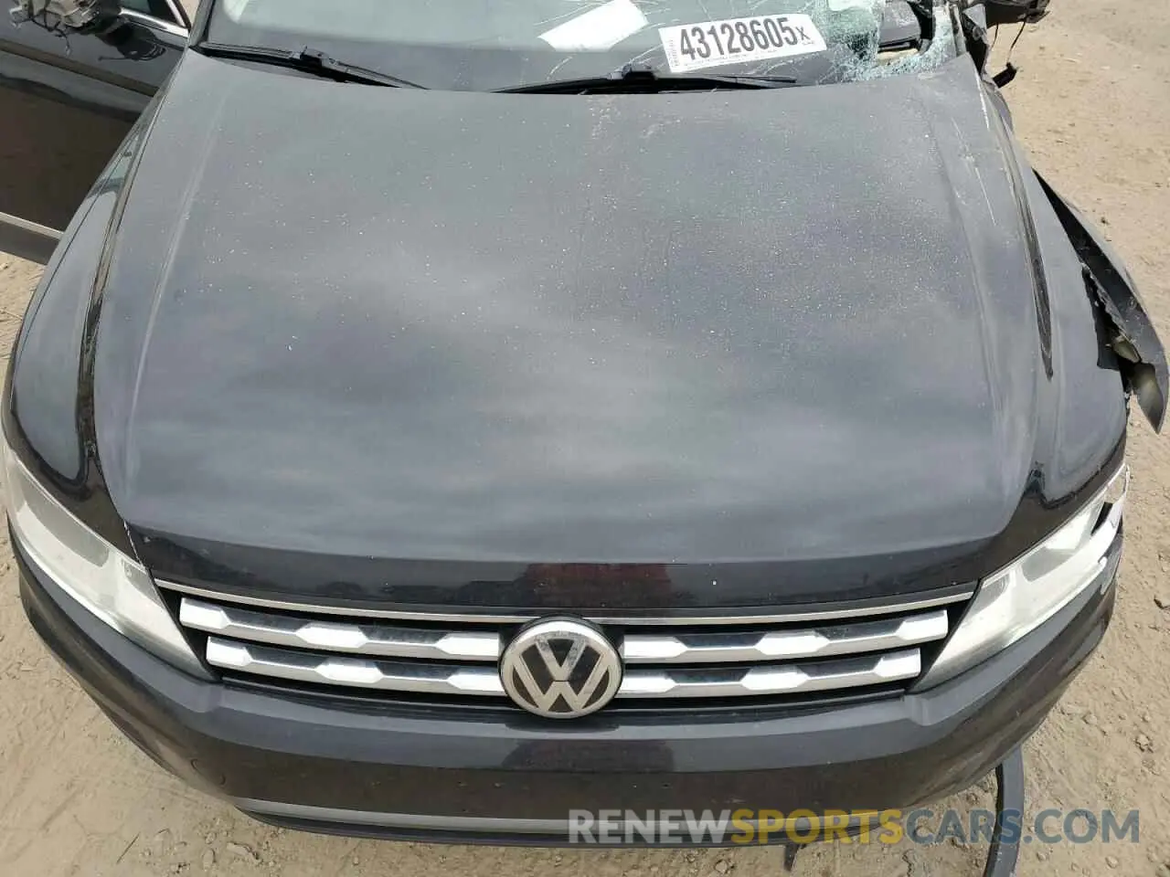13 Photograph of a damaged car 3VV3B7AX1LM124857 VOLKSWAGEN TIGUAN 2020