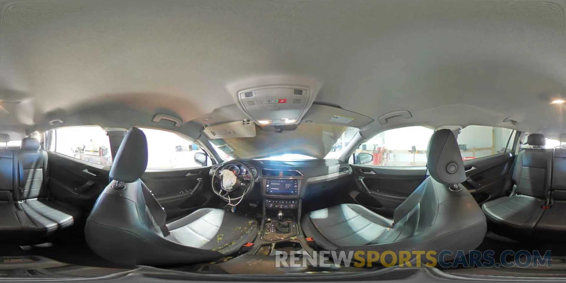 15 Photograph of a damaged car 3VV3B7AX2LM075653 VOLKSWAGEN TIGUAN 2020