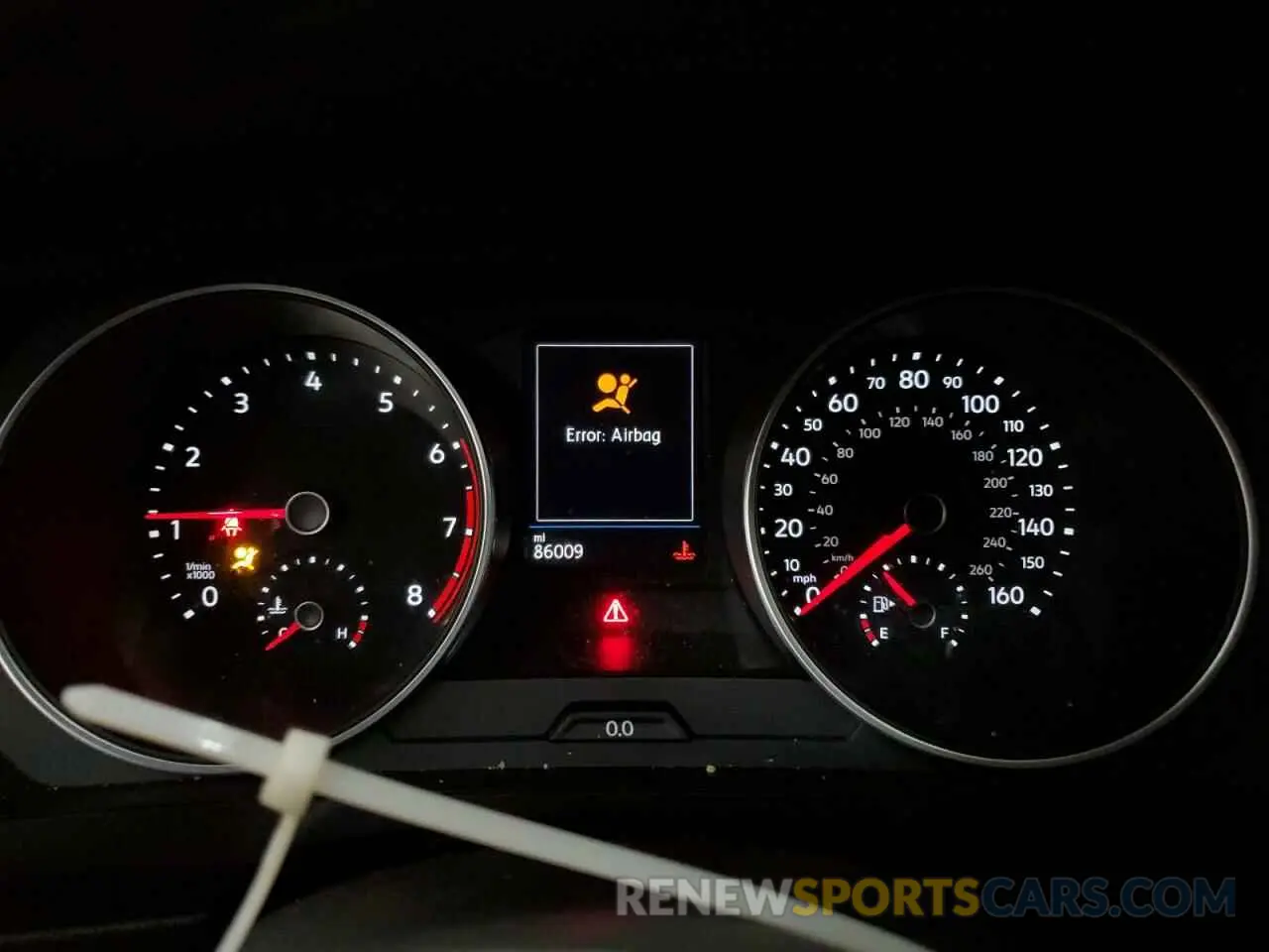 9 Photograph of a damaged car 3VV3B7AX2LM079962 VOLKSWAGEN TIGUAN 2020