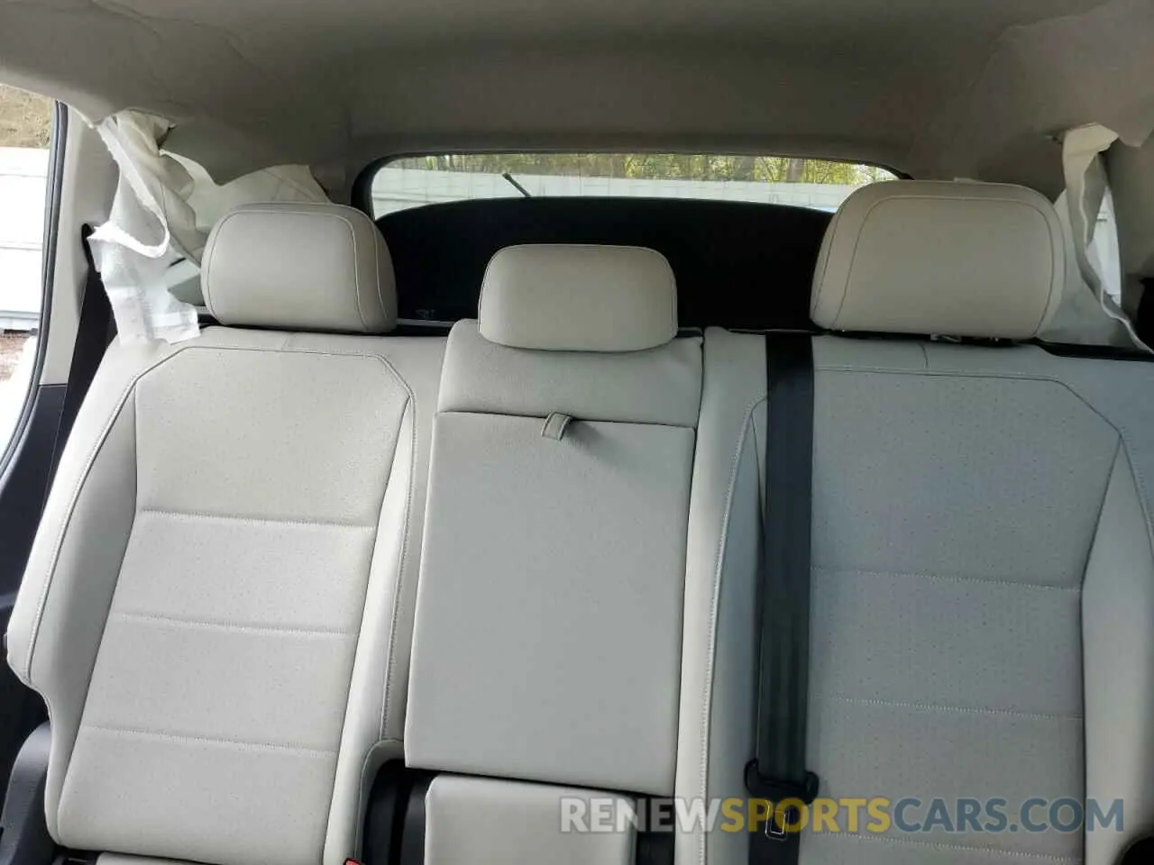 10 Photograph of a damaged car 3VV3B7AX3LM144530 VOLKSWAGEN TIGUAN 2020