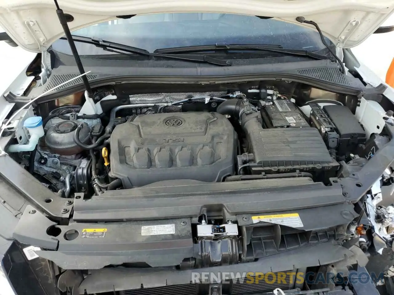 12 Photograph of a damaged car 3VV3B7AX3LM144530 VOLKSWAGEN TIGUAN 2020