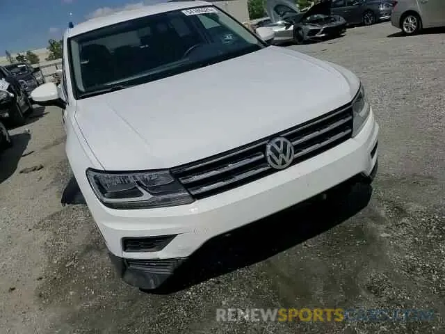 14 Photograph of a damaged car 3VV3B7AX4LM058417 VOLKSWAGEN TIGUAN 2020
