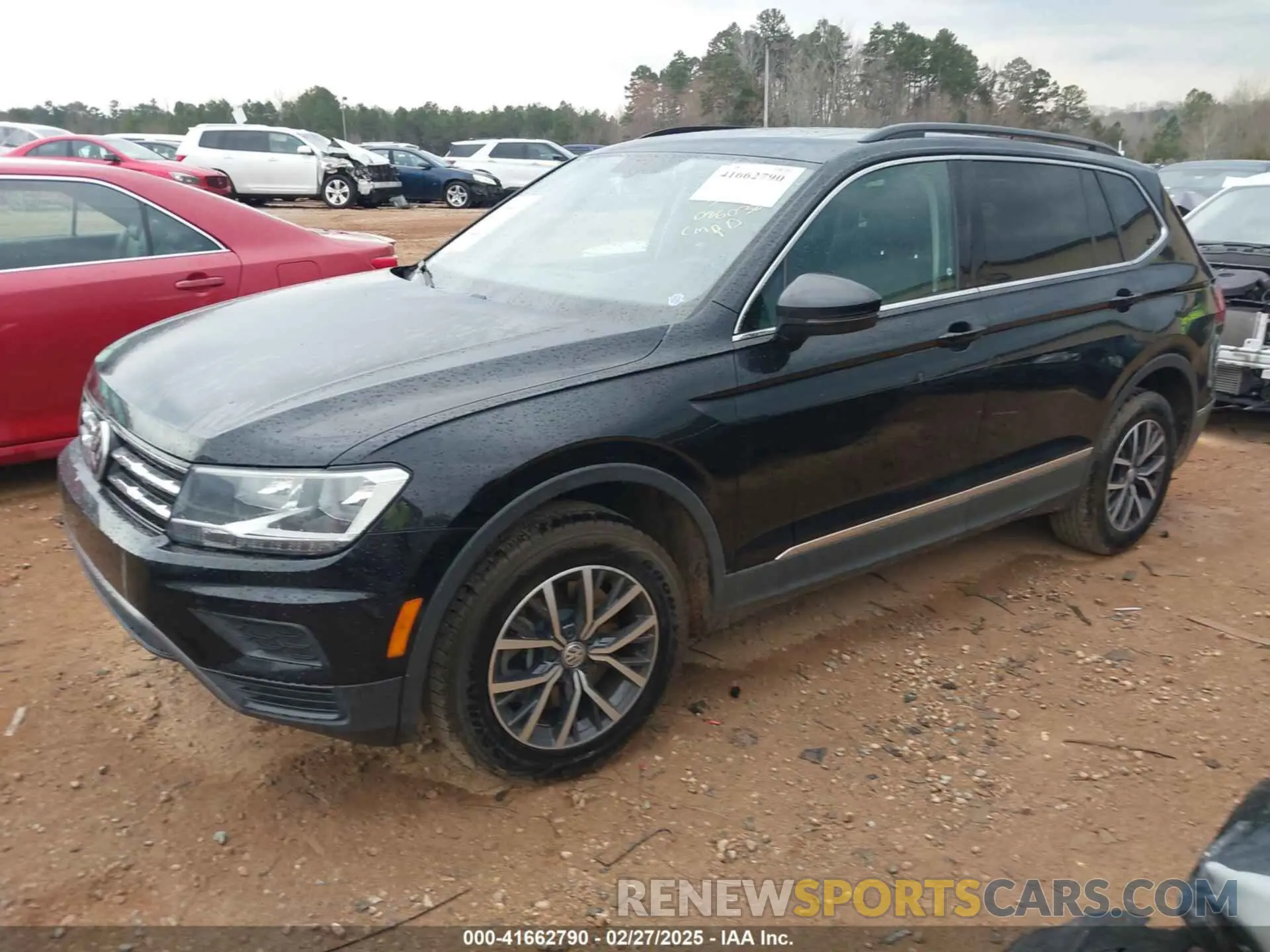 2 Photograph of a damaged car 3VV3B7AX4LM086038 VOLKSWAGEN TIGUAN 2020