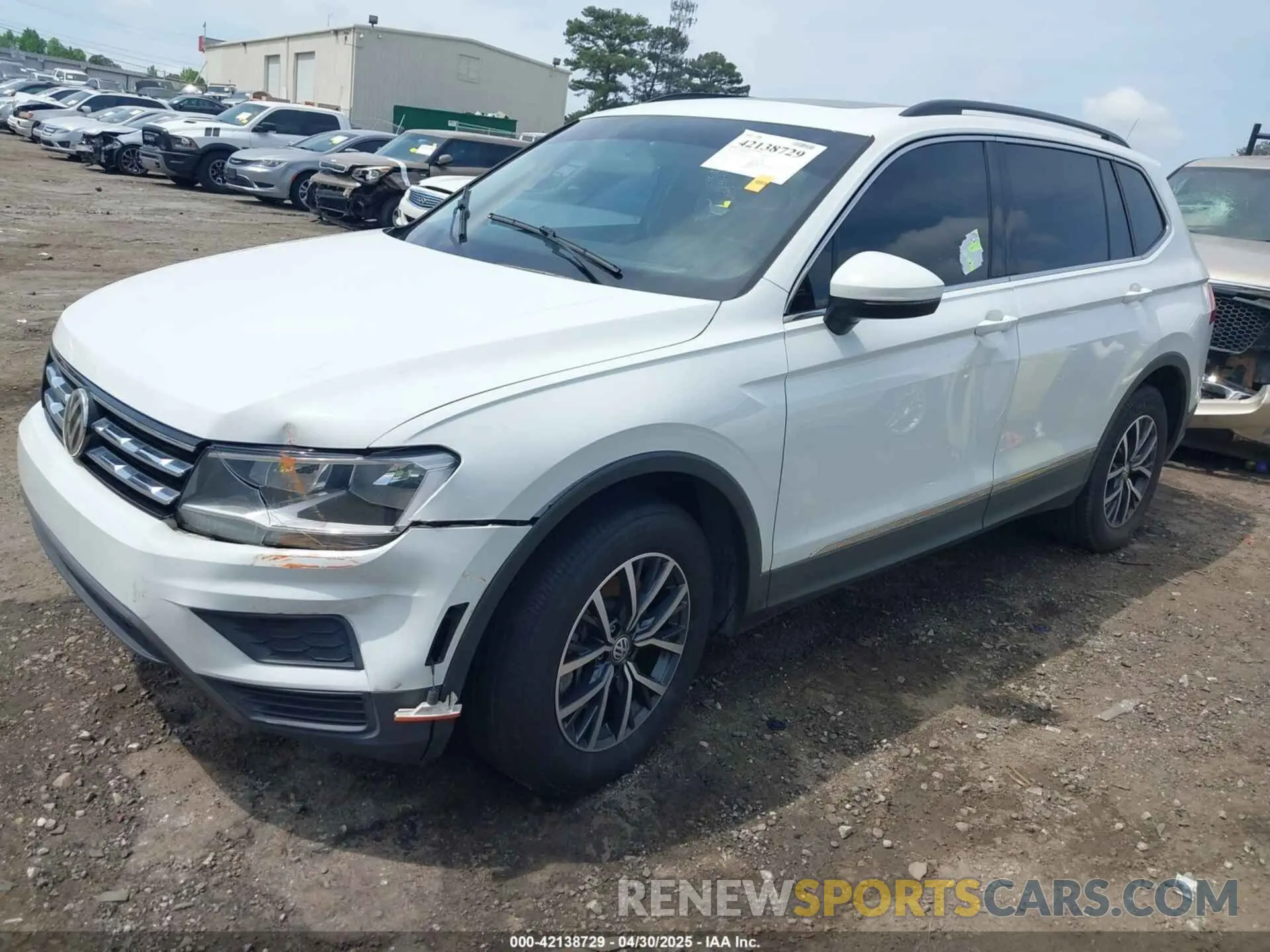 2 Photograph of a damaged car 3VV3B7AX6LM054238 VOLKSWAGEN TIGUAN 2020
