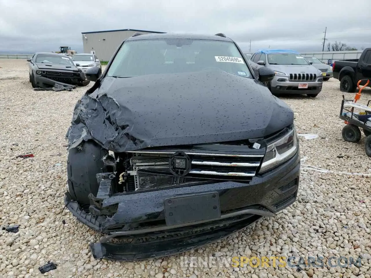 5 Photograph of a damaged car 3VV3B7AX7LM153778 VOLKSWAGEN TIGUAN 2020