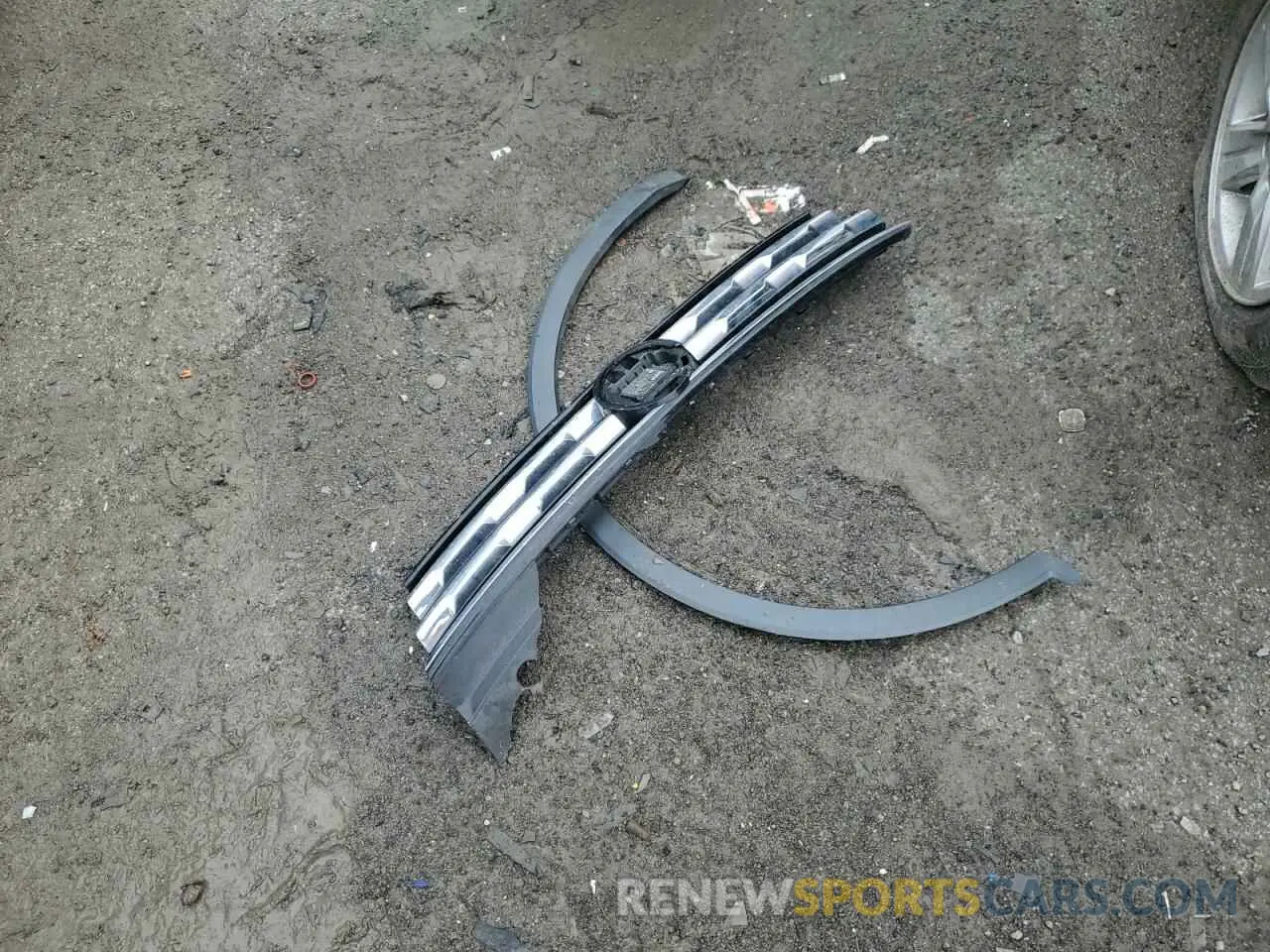 13 Photograph of a damaged car 3VV3B7AX8LM143437 VOLKSWAGEN TIGUAN 2020