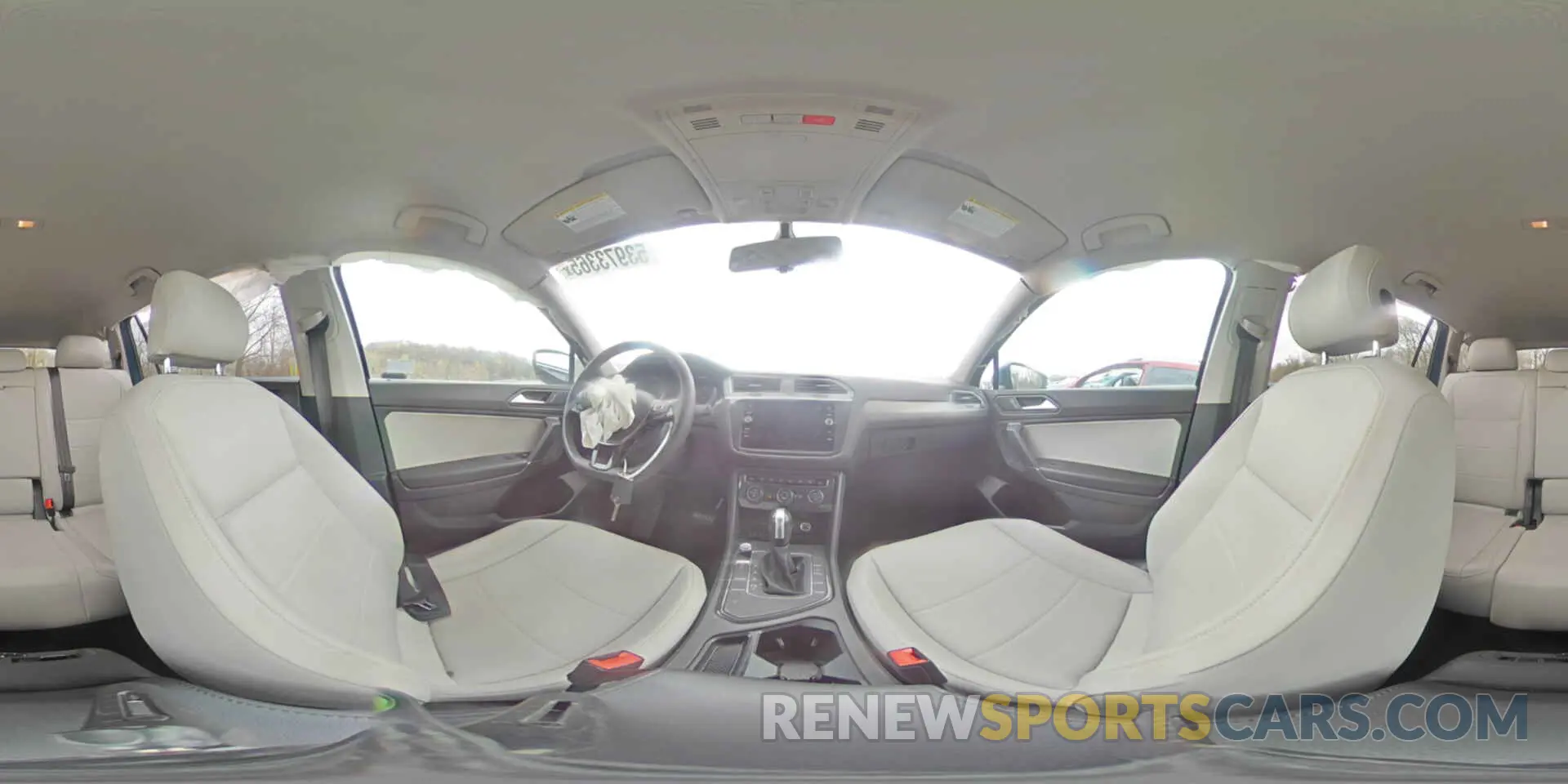 16 Photograph of a damaged car 3VV3B7AX8LM143437 VOLKSWAGEN TIGUAN 2020
